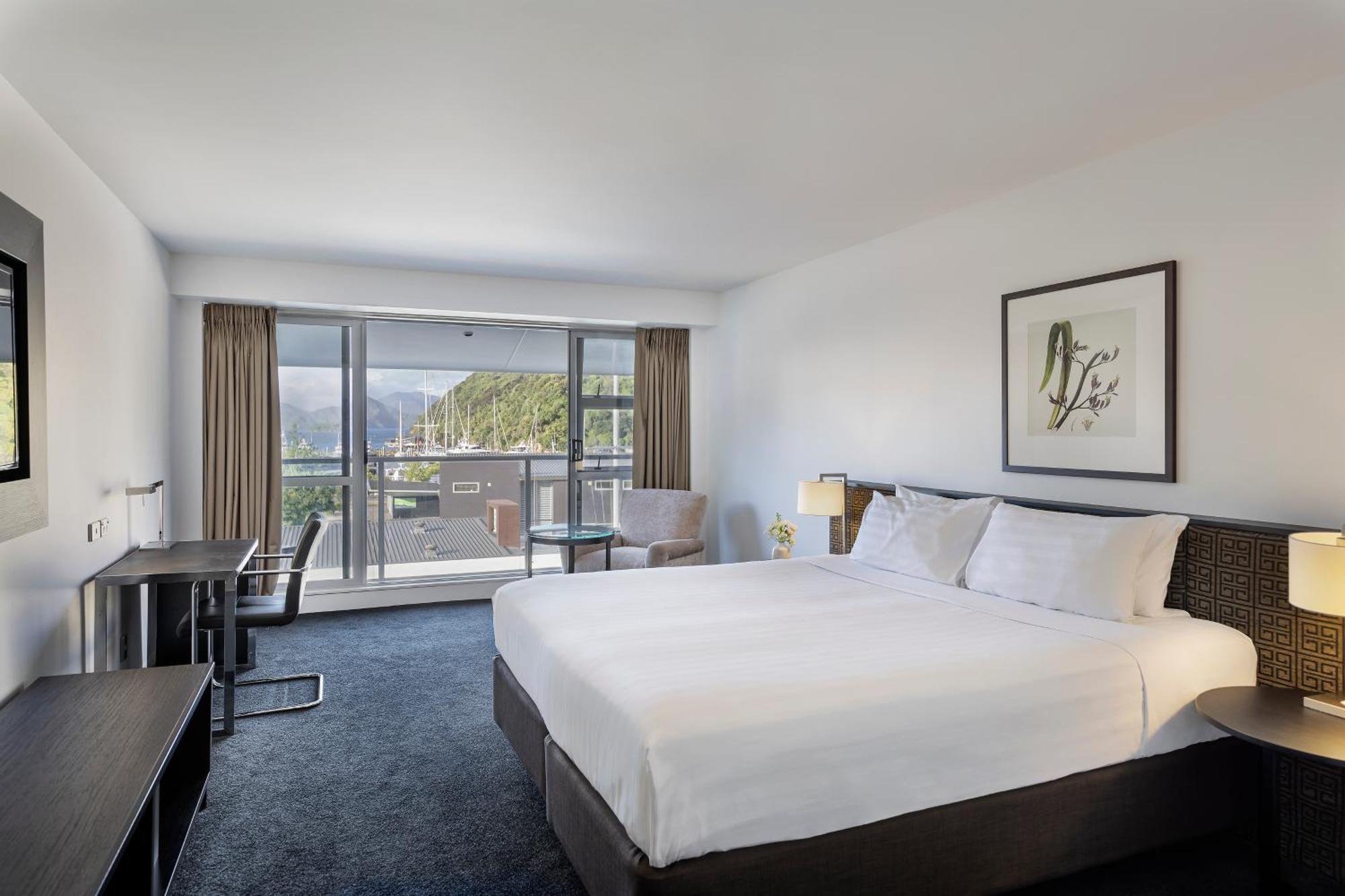 Hotel Edit Picton